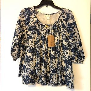 Floral flowy top